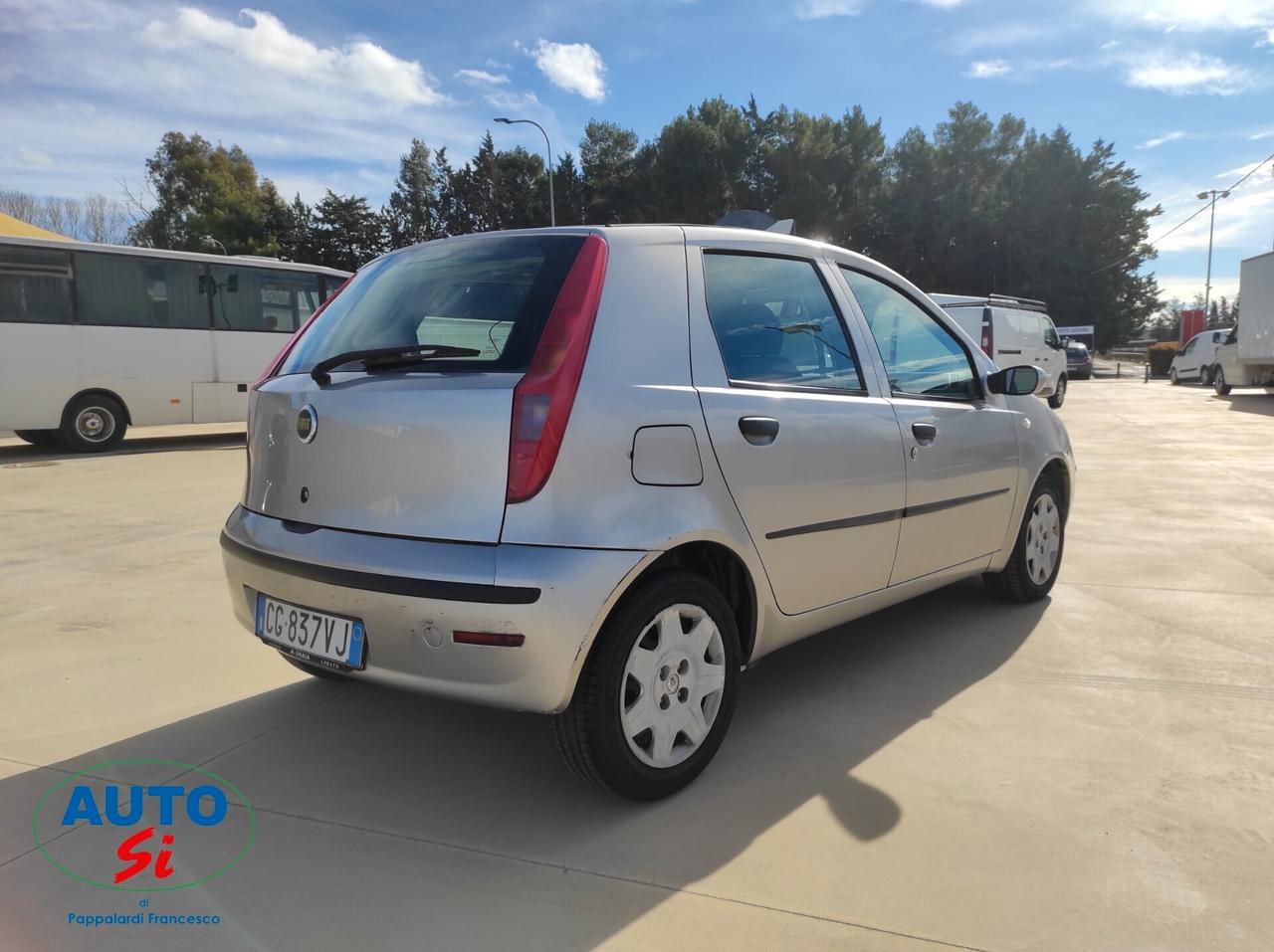 Fiat Punto 1.3 Mjet - 69cv NEOPATENTATI