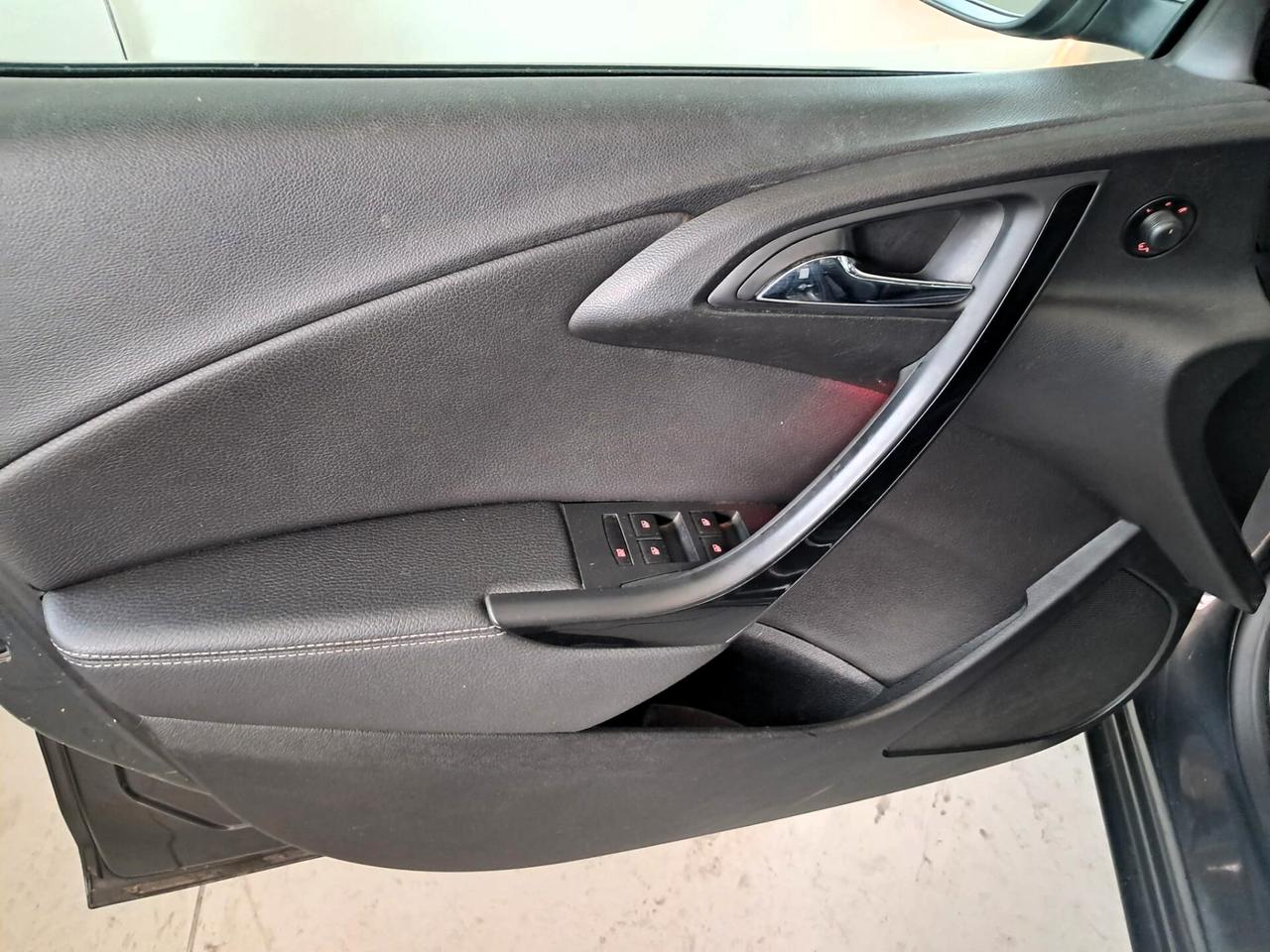 Opel Astra 1.6 CDTI EcoFLEX S&S Sports Tourer Cosmo