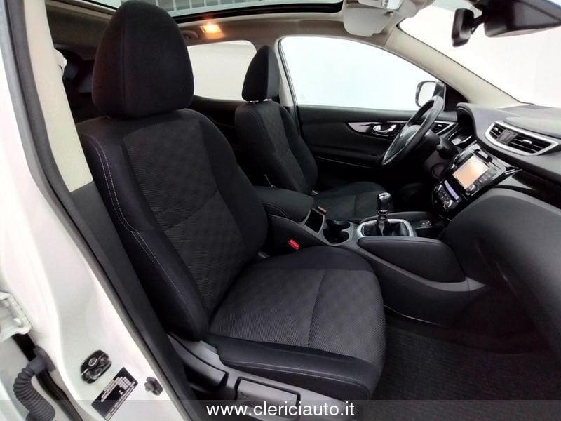 Nissan Qashqai 1.2 DIG-T N-Connecta (TETTO PAN.)