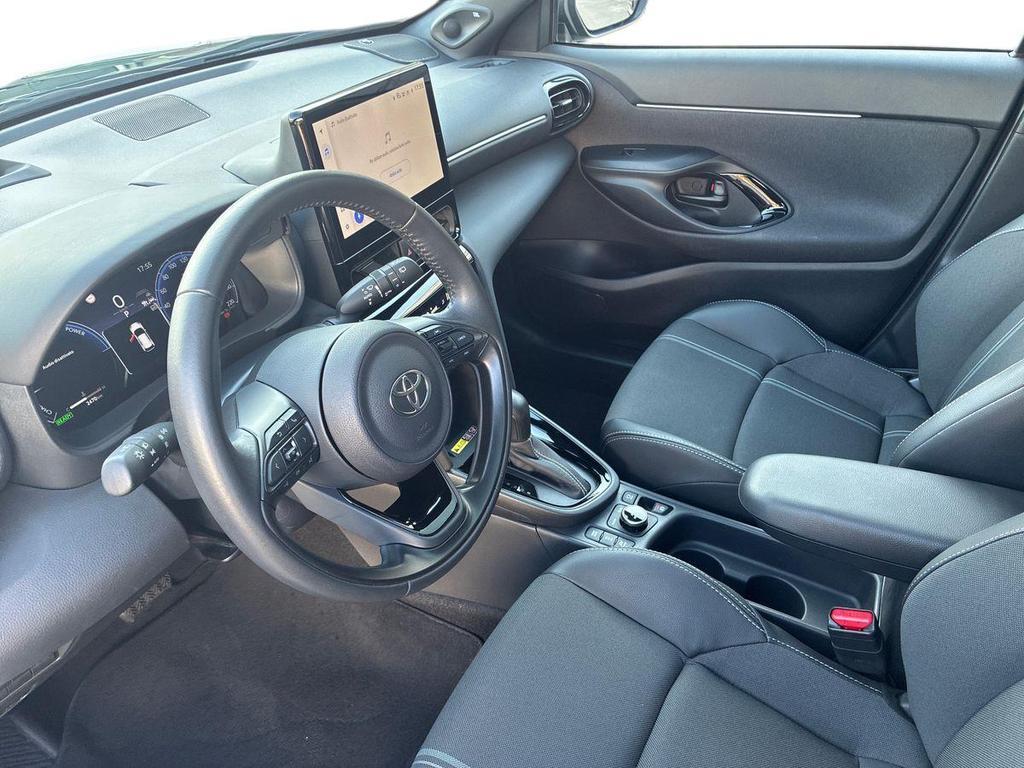 Toyota Yaris Cross 1.5h Lounge awd-i 130cv e-cvt