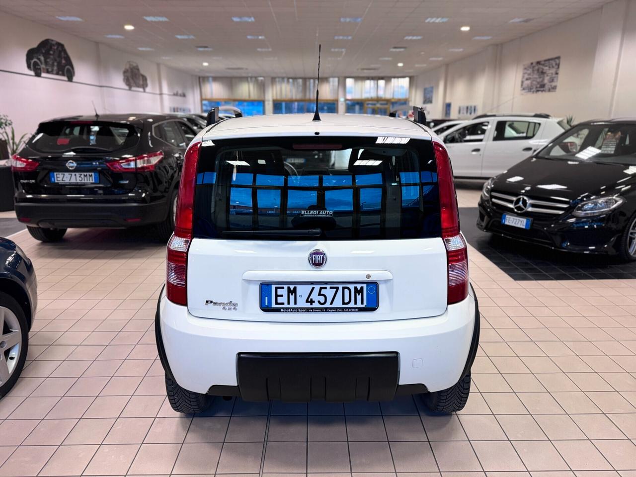 Fiat Panda 1.3 MJT 16V DPF 4x4 Climbing