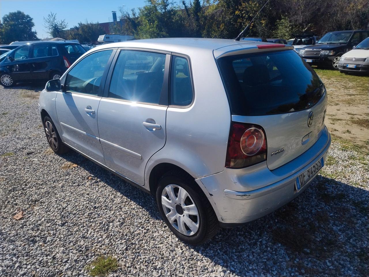 Volkswagen Polo 1.4/80CV TDI 5p. Sportline