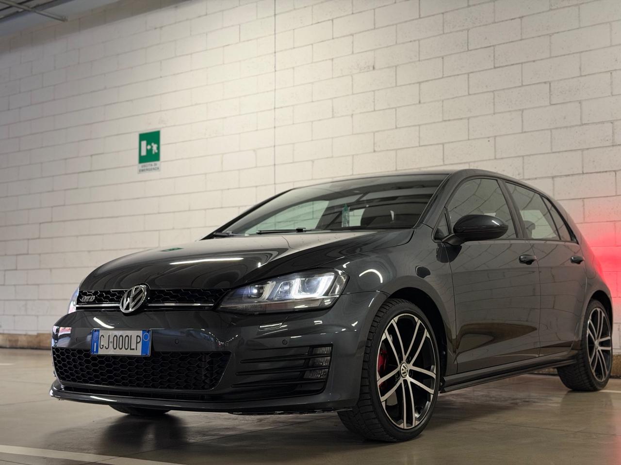 Volkswagen Golf GTD 2.0 TDI DSG 5p. BlueMotion Technology