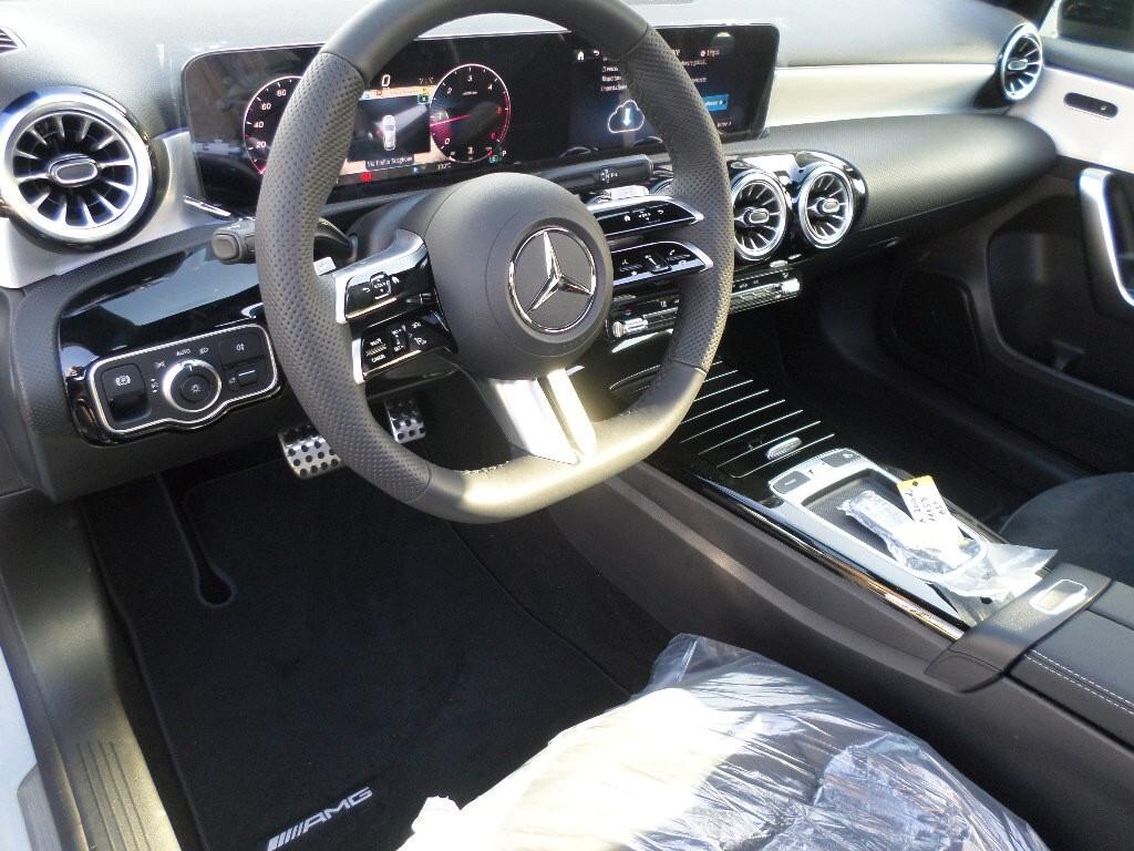 Mercedes-benz A 200 d Automatic AMG Line Advanced