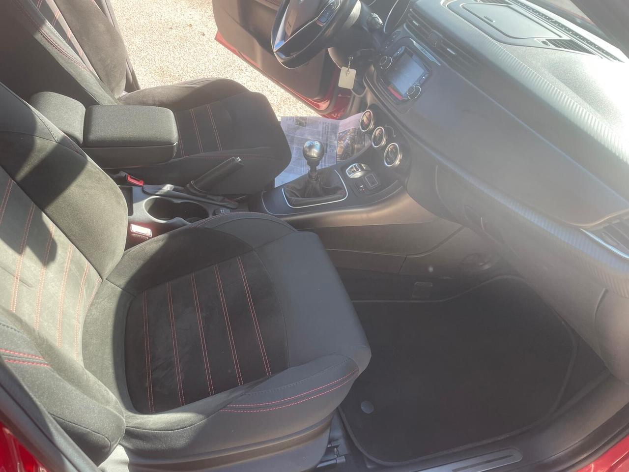 Alfa Romeo Giulietta 1.6 JTDm 120 CV Super NEOPATENTATI