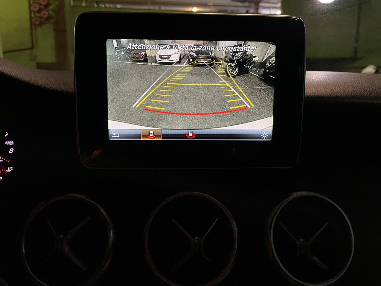 Mercedes-benz A 160 CarPlay FULL OPTIONAL