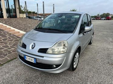 RENAULT Modus 1.2 16V TCE Dynamique