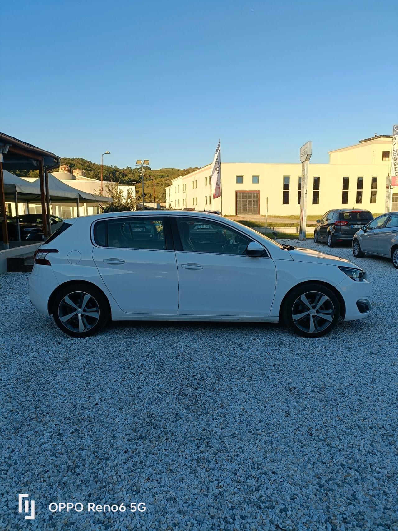 Peugeot 308 1.6 e-HDi 115 CV Stop&Start Business