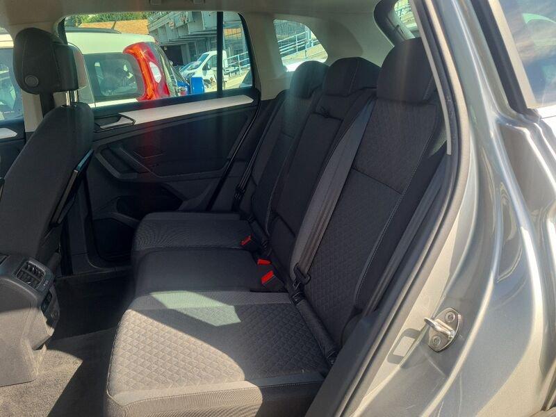 Volkswagen Tiguan Tiguan 2.0 TDI SCR DSG 4MOTION Business BMT