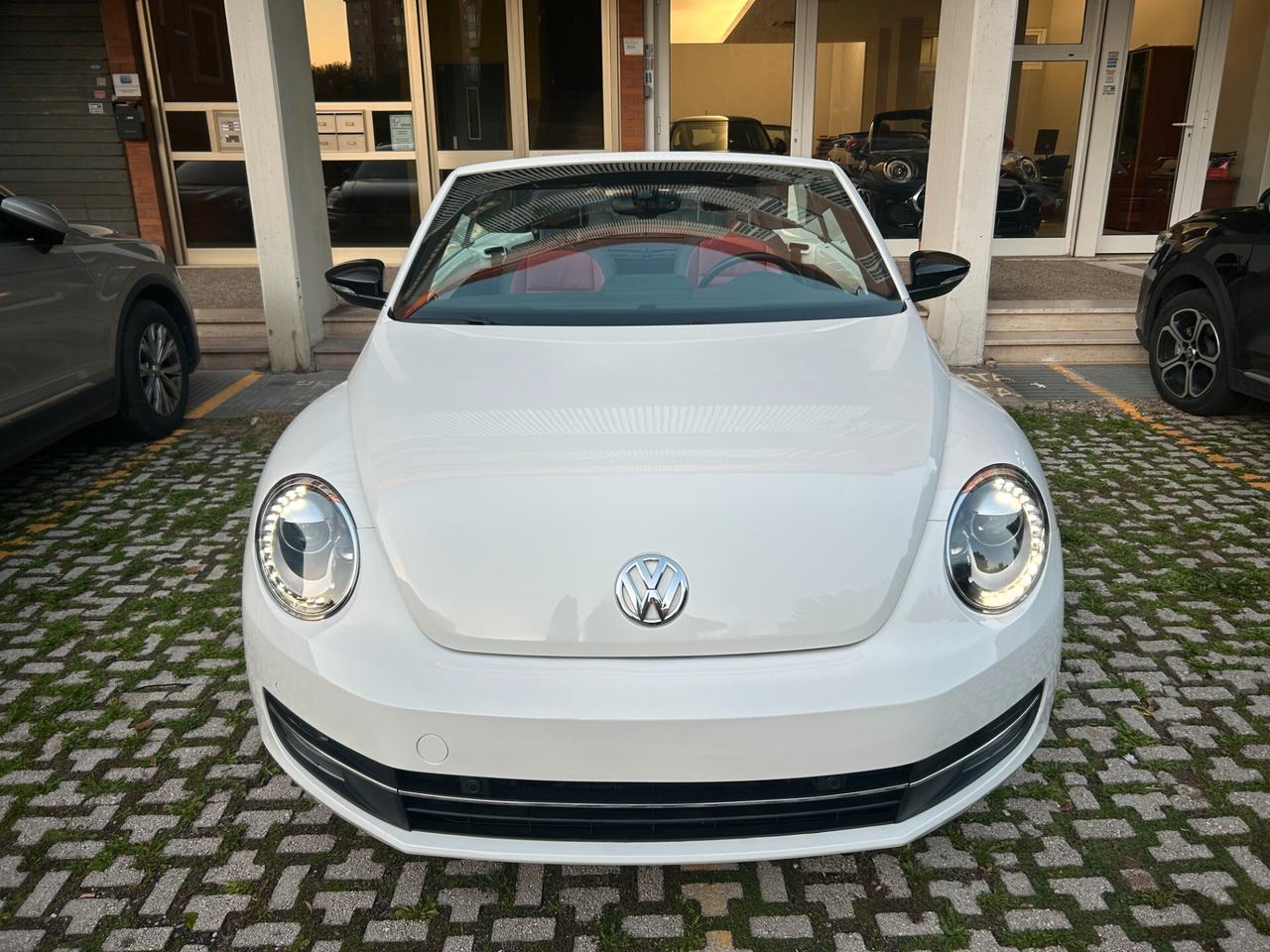 Volkswagen Maggiolino Cabrio 1.4 TSI 60's anniversary