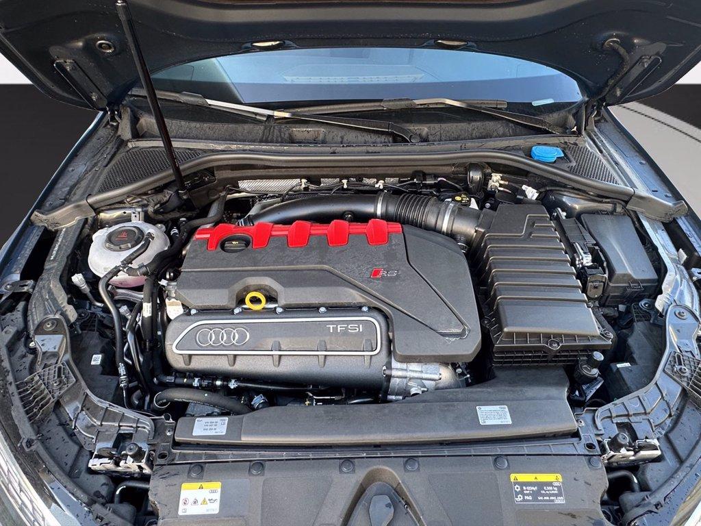 AUDI Rs3 sedan 2.5 tfsi quattro s-tronic del 2025