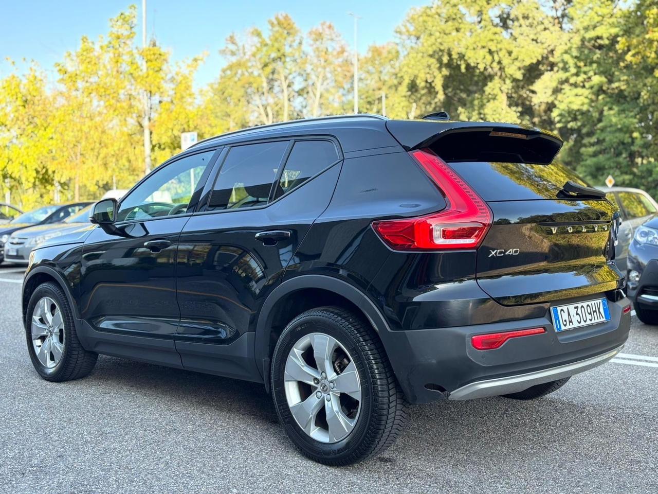 Volvo XC40 D3 AWD Momentum