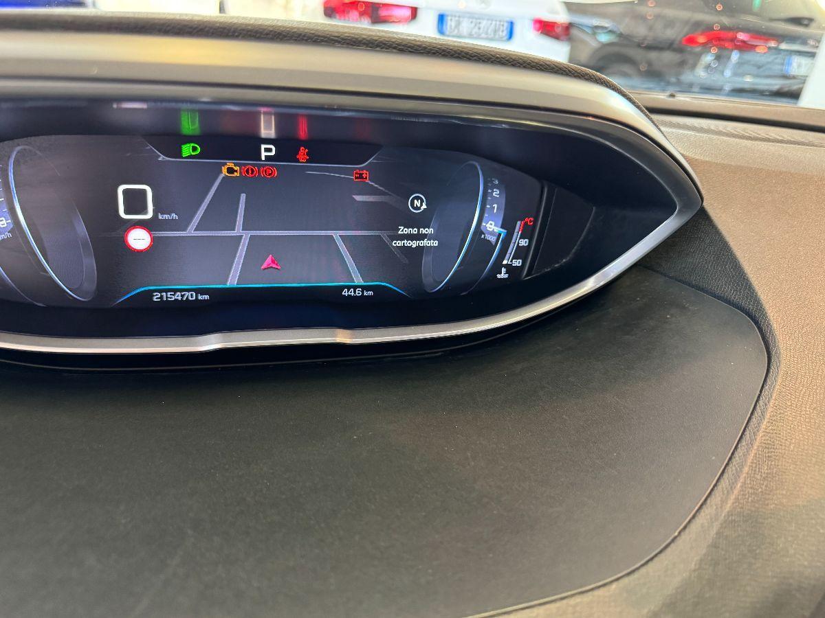 PEUGEOT 5008 1.6 BlueHDi 120cv EAT6 Allure Gancio