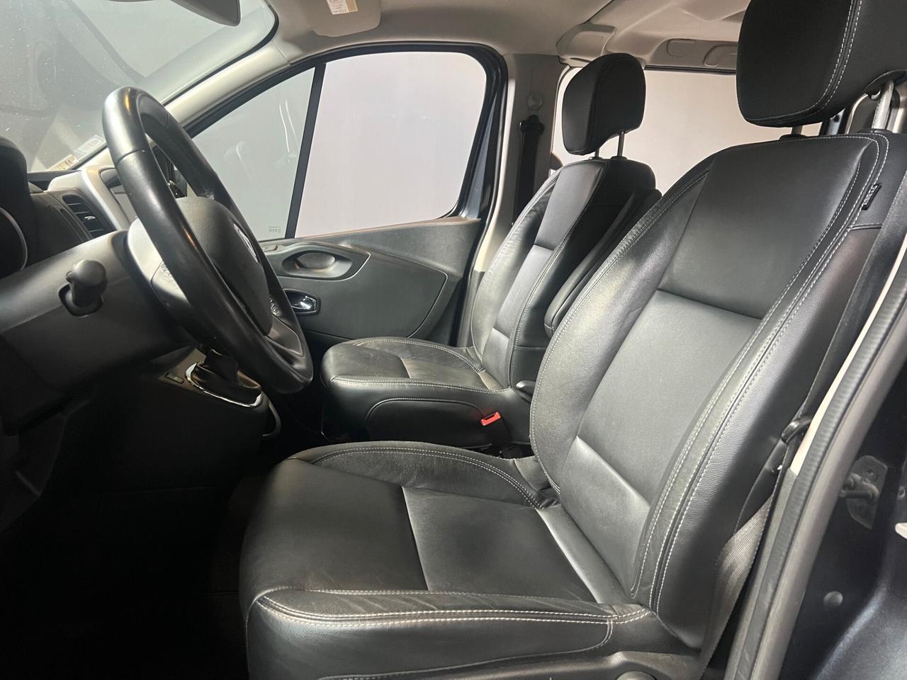 Renault Trafic INTERNI IN PELLE