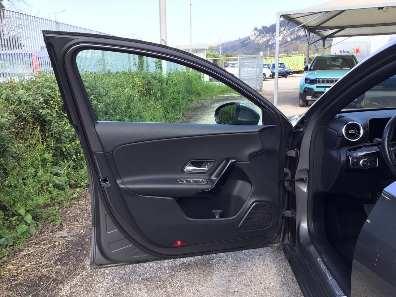 Ford Focus 1.0 EcoBoost Hybrid 155 CV Powershift 5p. ST-Line