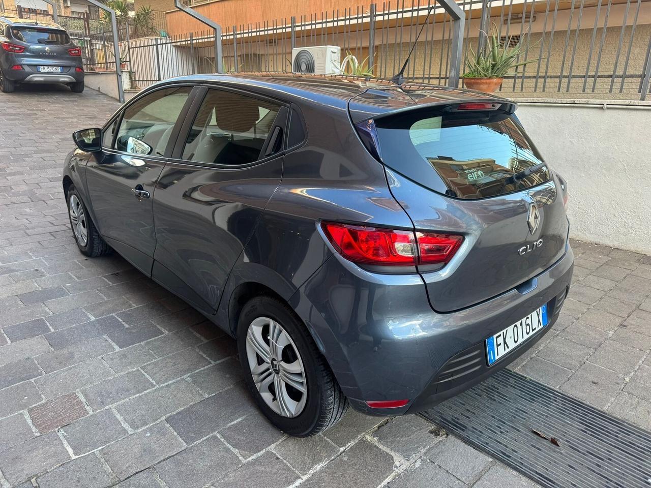 RENAULT Clio 1.2 75CV 5 porte Life IMPIANTO GPL