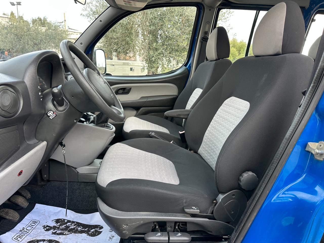 Fiat Doblo Doblò 1.3 MultiJet Malibu — VETTURA PER DISABILI 10/2009 | 26.000 km