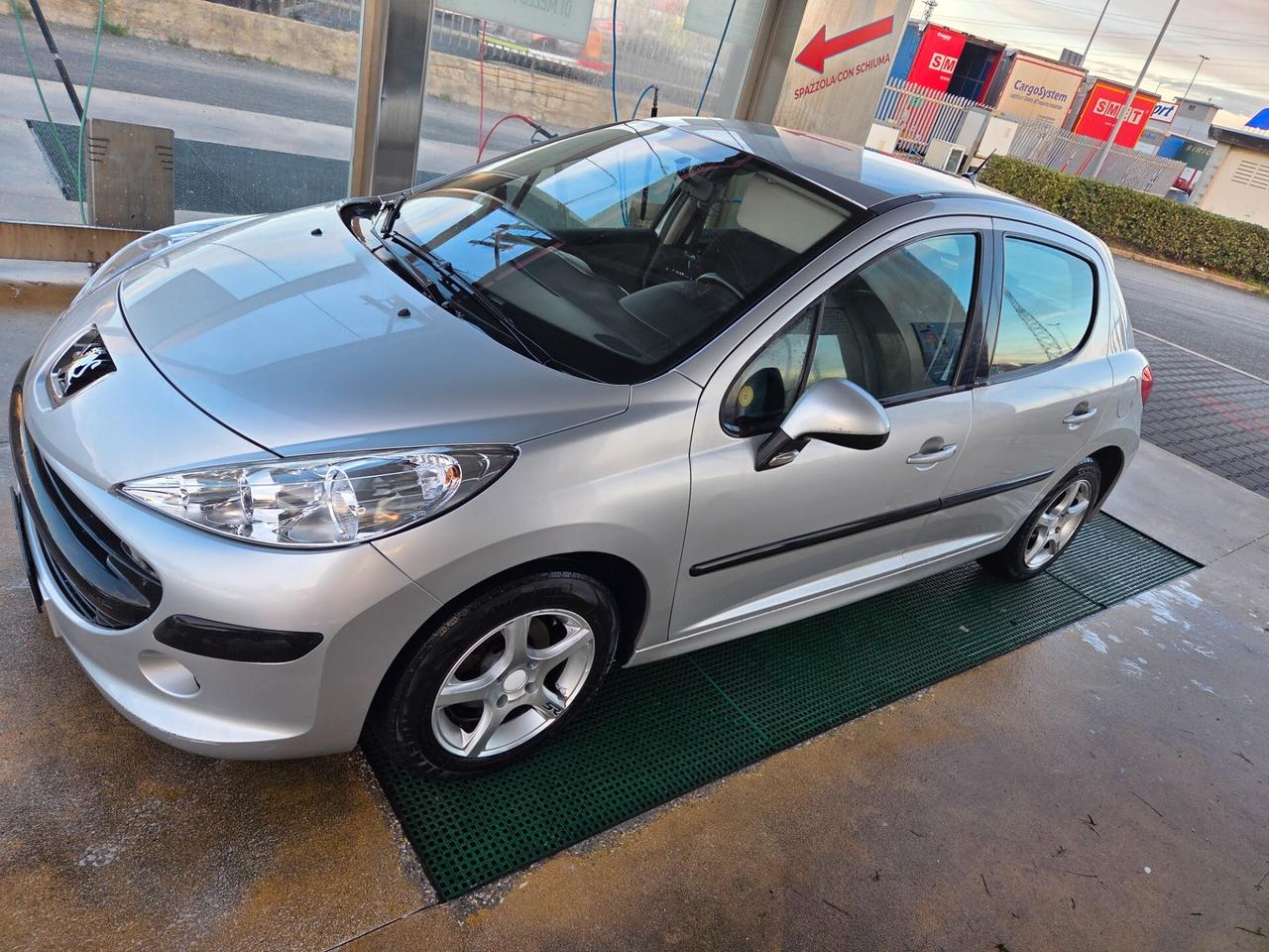 Peugeot 207 1.4 HDi 70CV 5p. 2007