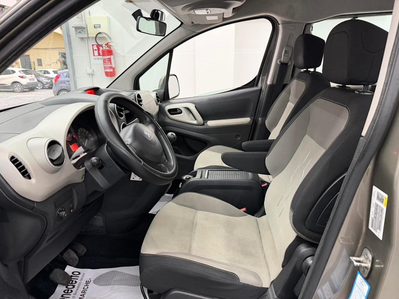 Peugeot Partner 1.6 HDi 92CV 7 posti Family 2013