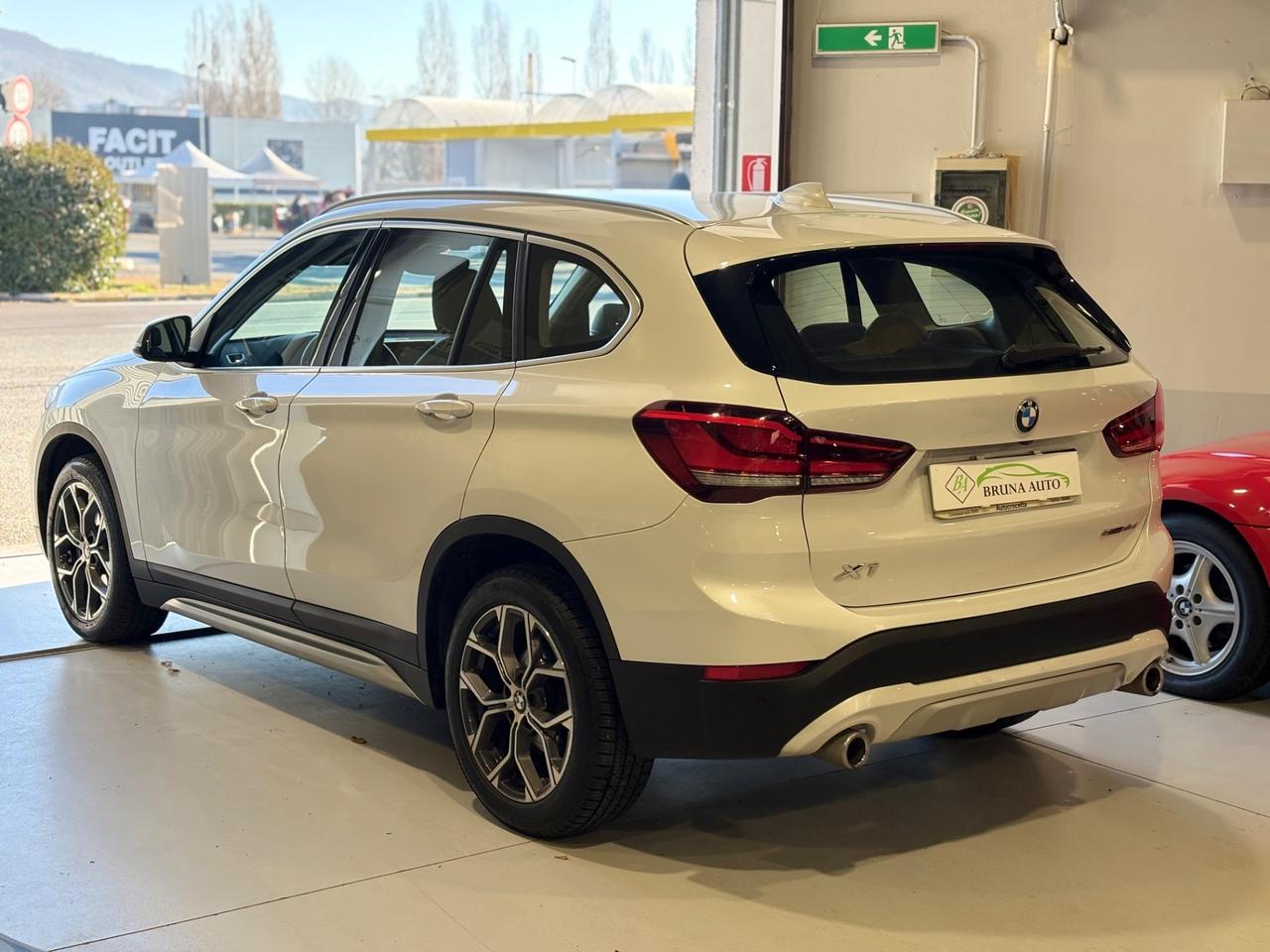 Bmw X1 sDrive18d xLine Plus