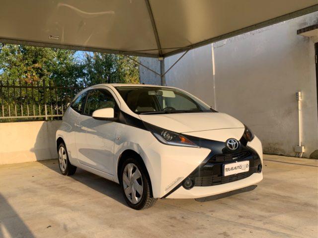 TOYOTA Aygo 1.0 VVT-i 69 CV 3 porte x-play OK NEOPATENTATI