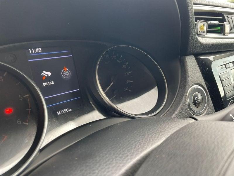 Nissan Qashqai Qashqai 1.5 dCi 115 CV DCT N-Connecta con comandi adattati