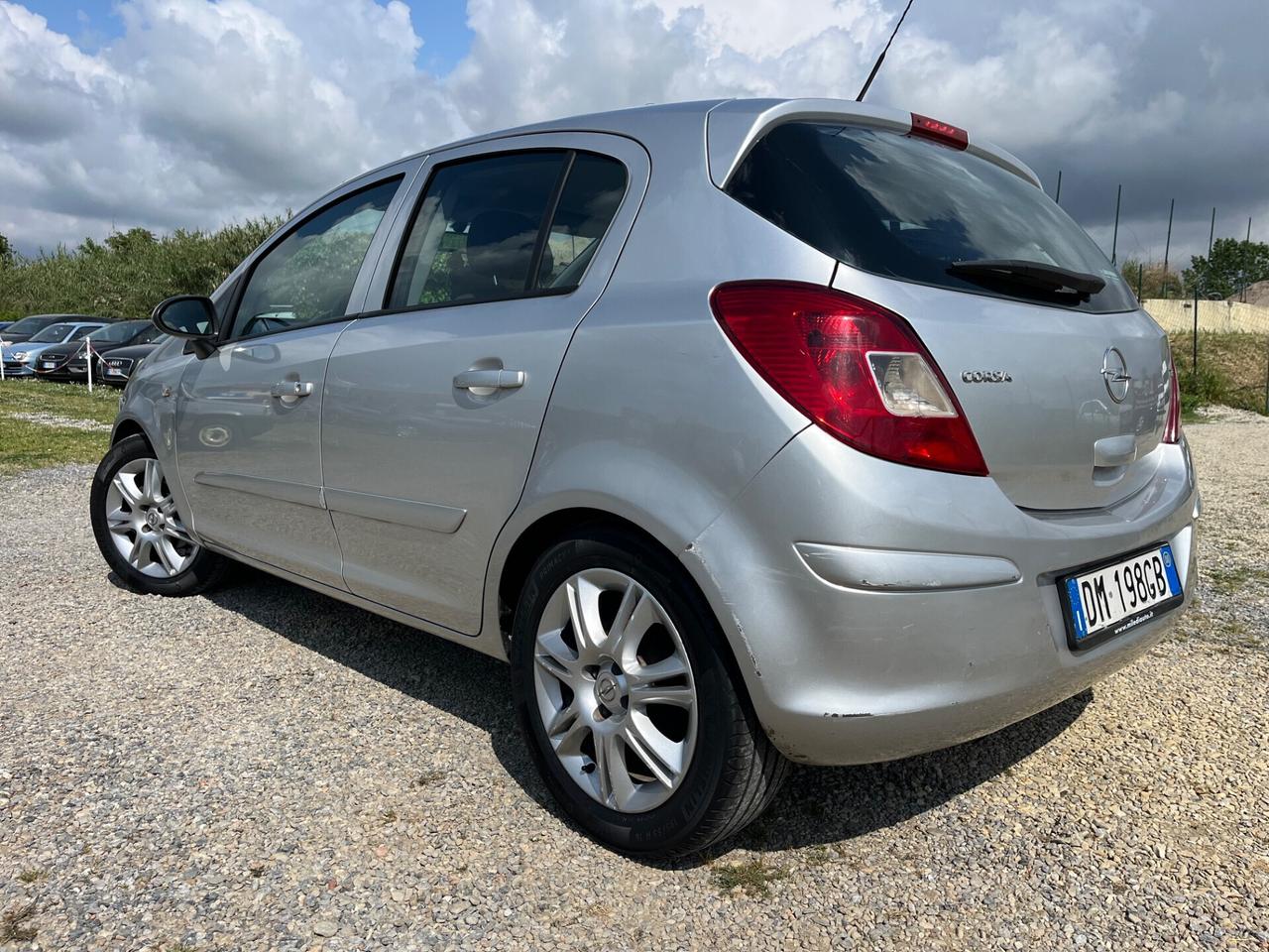 Opel Corsa 1.2 5 porte Club 62.000 km