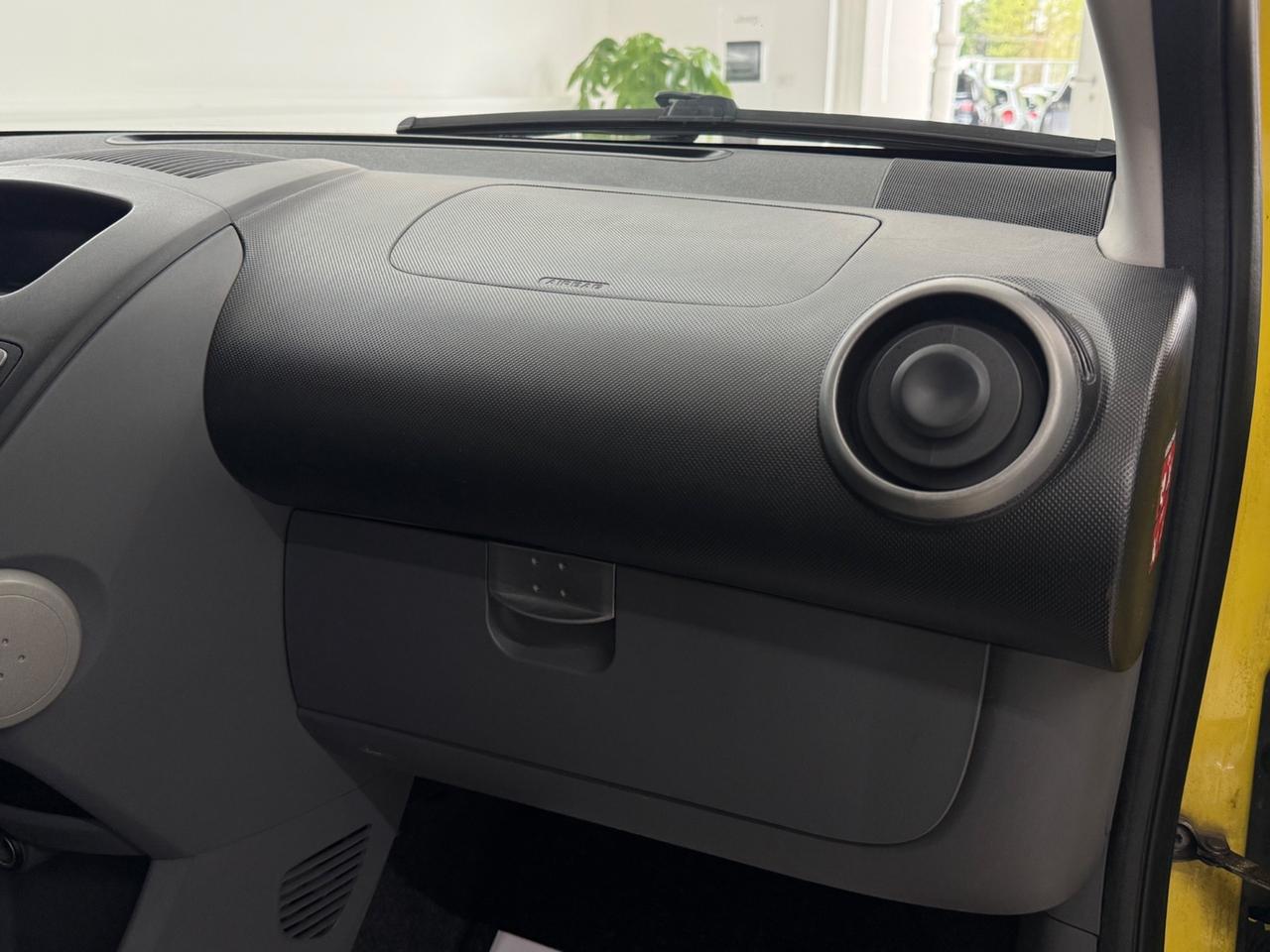 Peugeot 107 1.0 68Cv Plaisir
