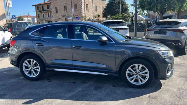 AUDI Q3 SPB 35 TDI quattro S tronic S line edition