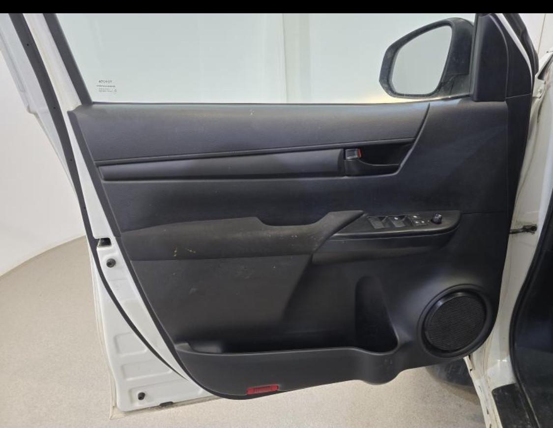 Toyota Hilux 2.4 D-4D 4WD 4 porte Double Cab Executive