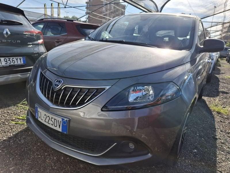 Lancia Ypsilon III 2021 1.2 Silver Gpl 69cv