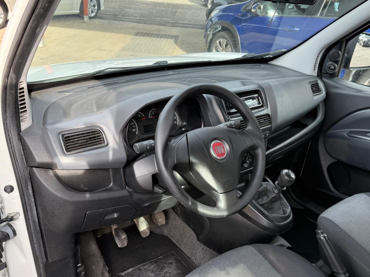 Doblò 1.6 MJT /( 80 mila ) UNIPRO/RATE/5 POSTI/PERMUTE