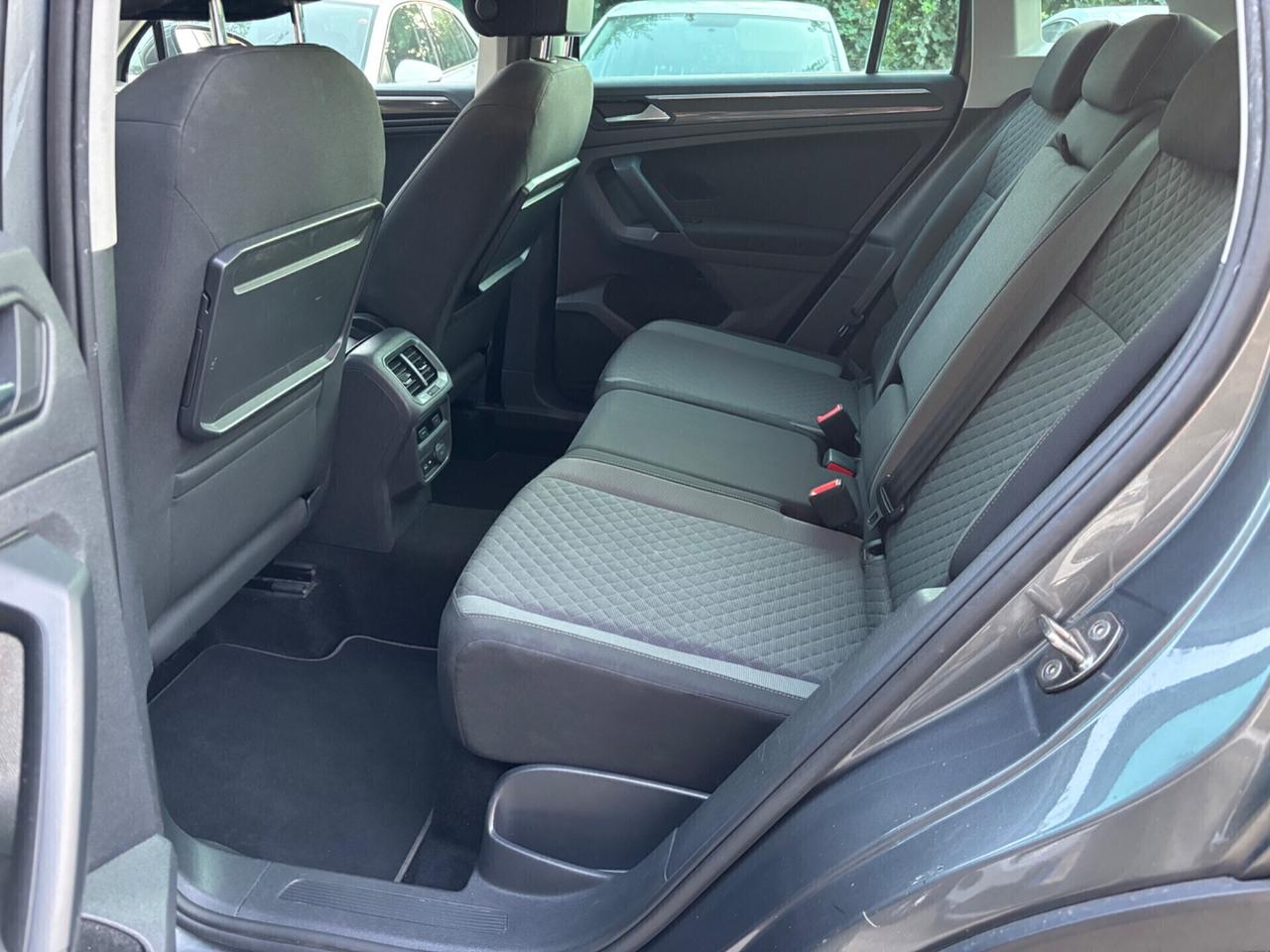 Volkswagen Tiguan 1.6 TDI ok neopatentati
