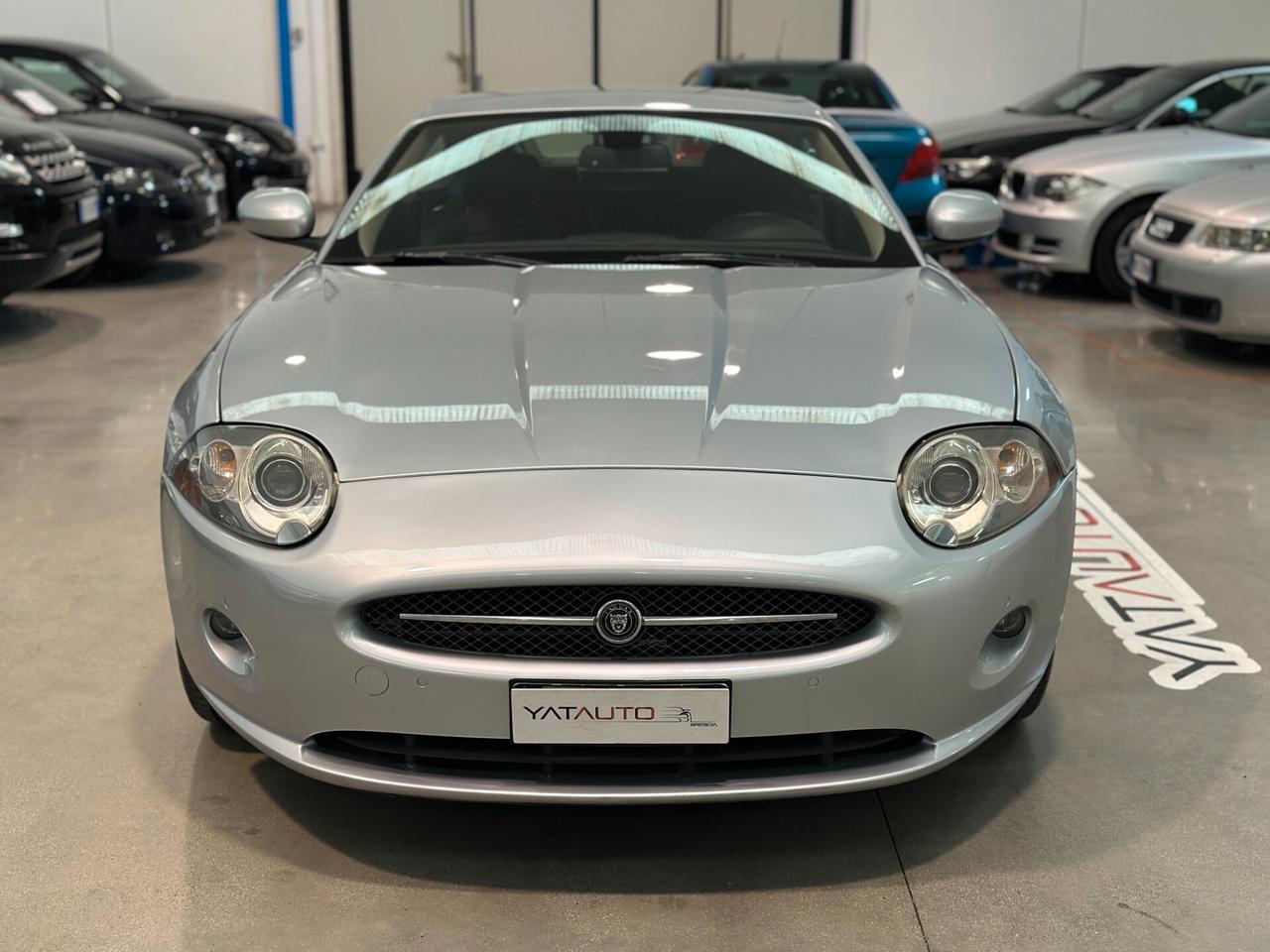 Jaguar XK 4.2 V8 Coupé