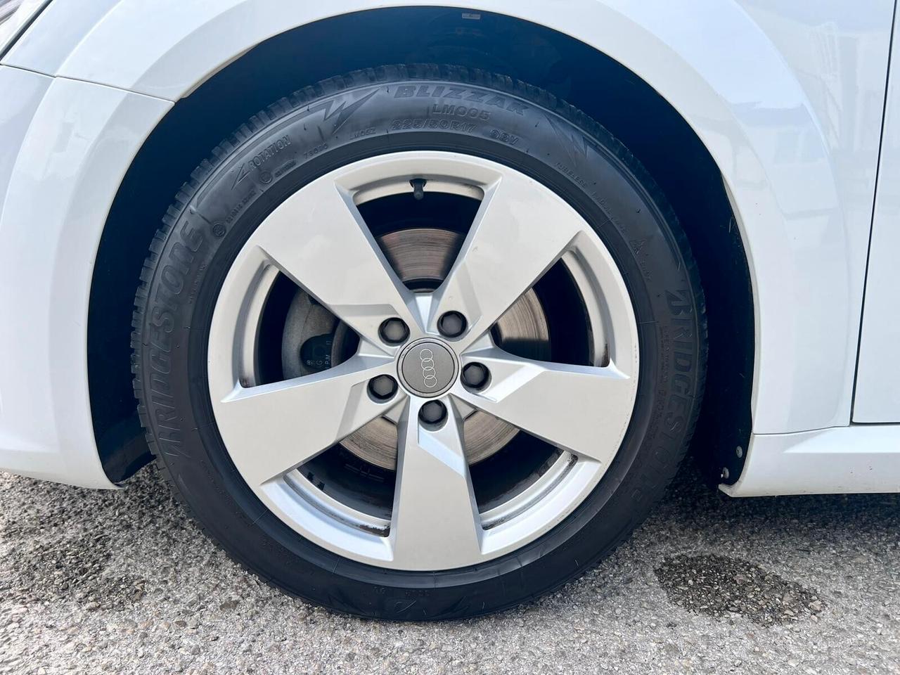 Audi TT Coupé 2.0 TDI ultra