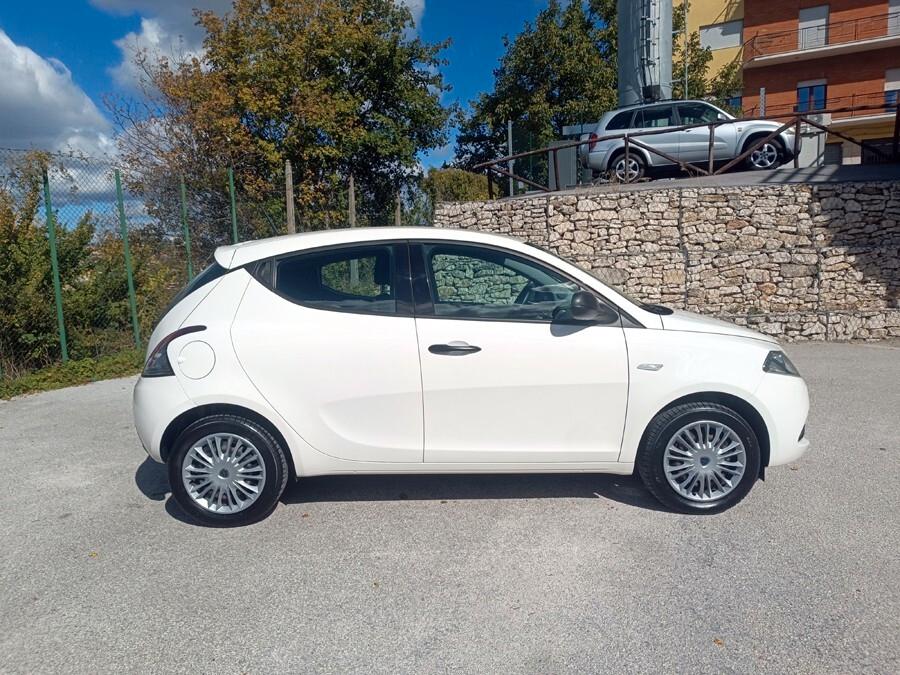 Lancia Ypsilon 1.2 69 CV 5 porte S&S Elefantino Blu 5Posti, Stupenda!