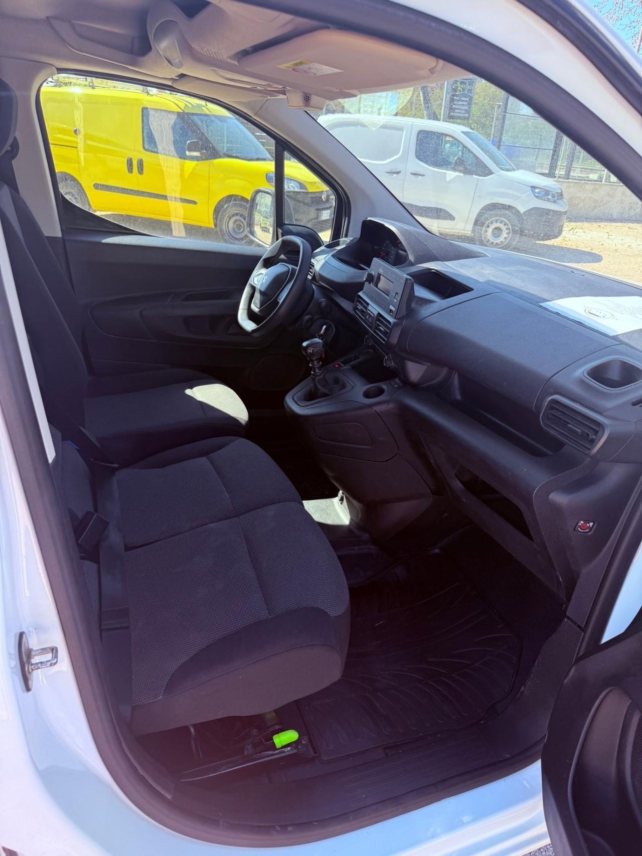 Peugeot Partner BlueHDi 102 S&S PC Furgone Premium