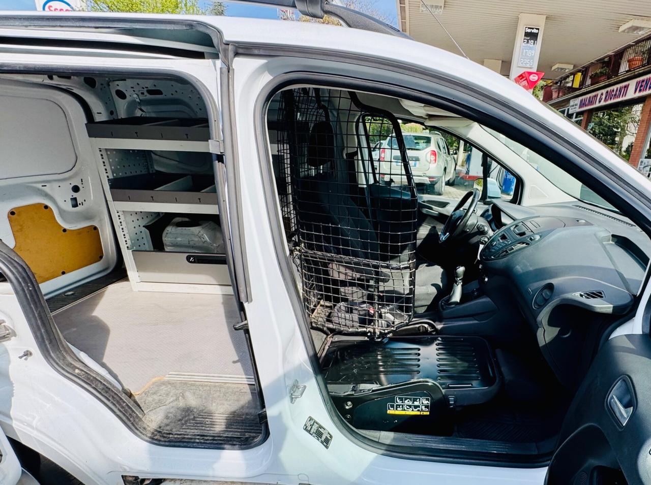 Ford Transit Courier 1.5 TDCi 75CV Van Trend