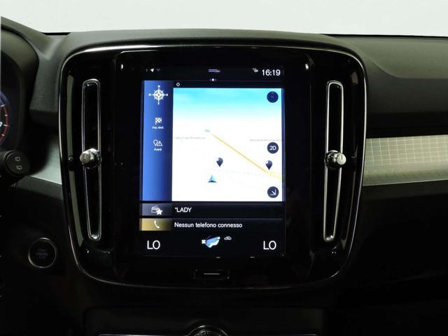 VOLVO XC40 T2 automatico Essential