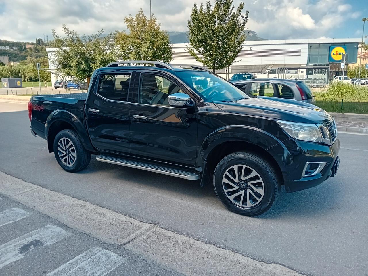 Nissan Navara 2.3 dCi 190 CV 4WD Double Cab N-Connecta