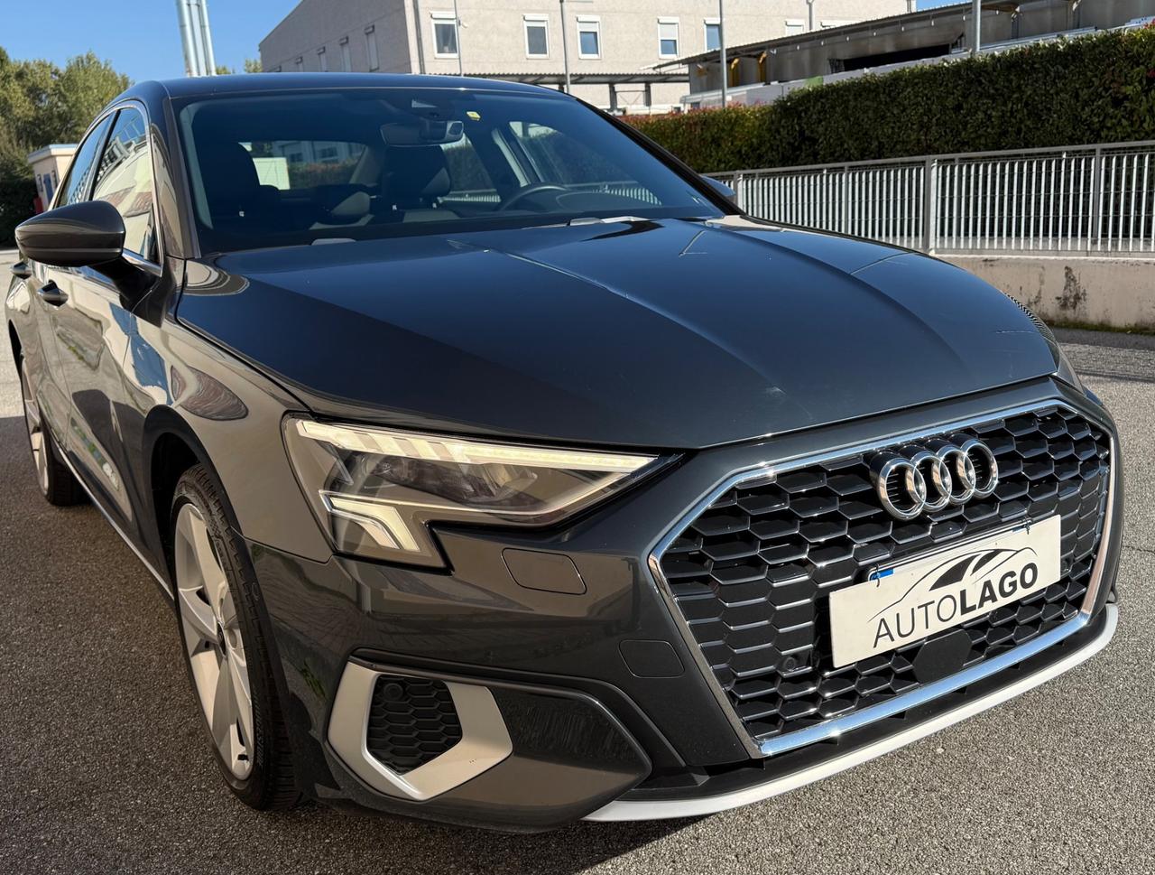 Audi A3 35 TDI S tronic Business Advanced