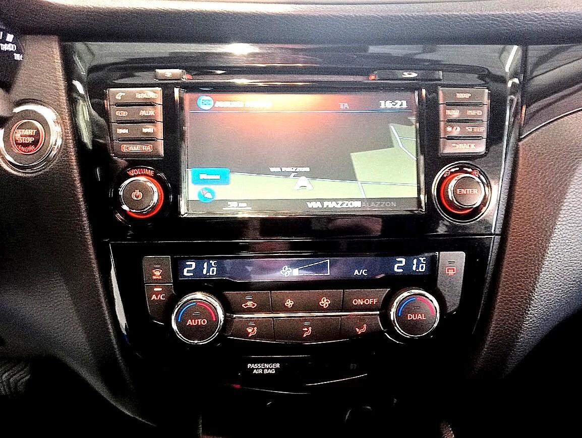 Nissan Qashqai 1.5 DCI TEKNA 360° TETTO PANO 18" EURO6