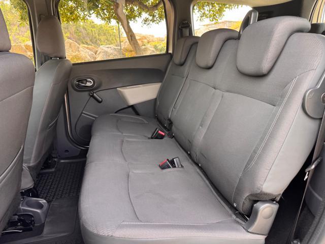 DACIA Lodgy 1.5 110CV 7 POSTI+NAVI+TELEFONO TAGLIANDATA