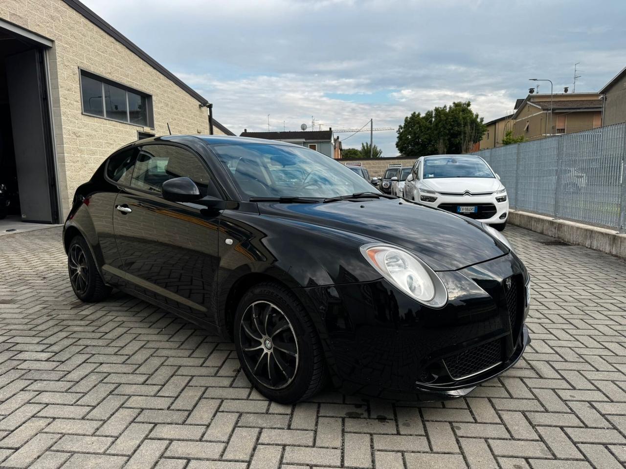 Alfa Romeo MiTo 1.3 JTDm-2 95 CV S&S Distinctive