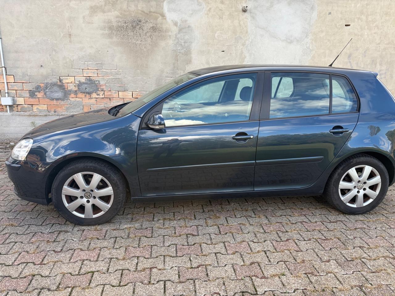 Volkswagen Golf 1.6 GPL