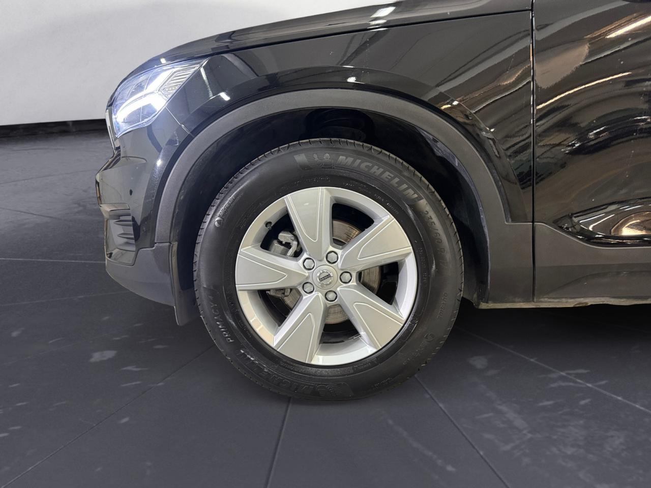 VOLVO XC40 1.5 t2 Momentum Core