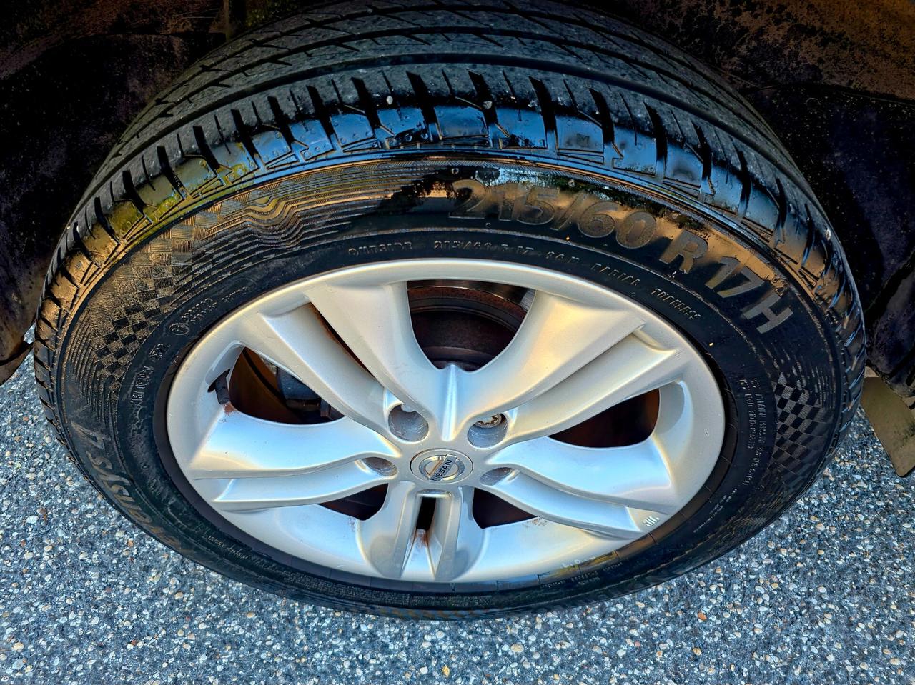 Nissan Qashqai 2.0 dCi DPF Tekna 2010-E4 4x4 Manuale