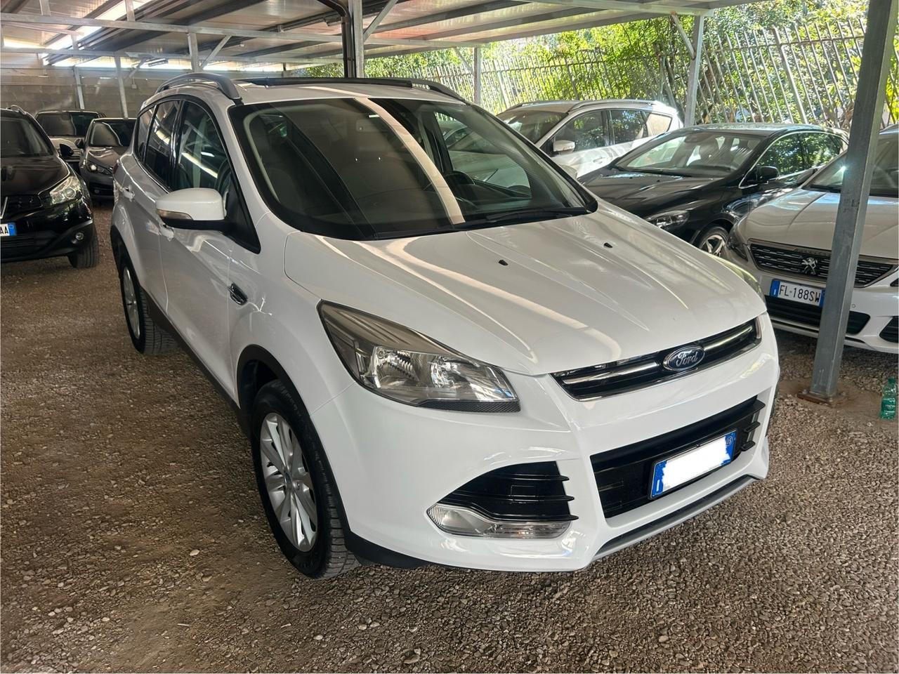 Ford Kuga 2.0 TDCI 150 CV S&S 4WD Titanium