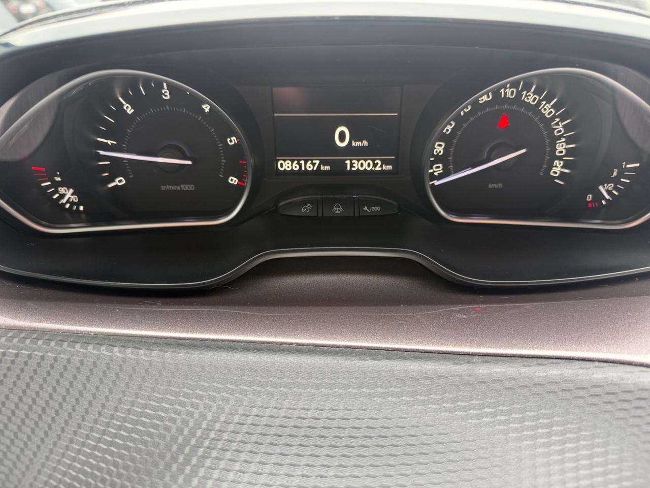 Peugeot 2008 1.6 e-HDi 92 CV Stop&Start Allure