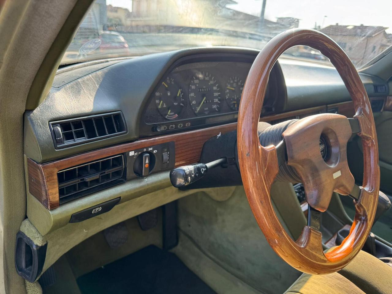 Mercedes-benz S-Series 280 SE